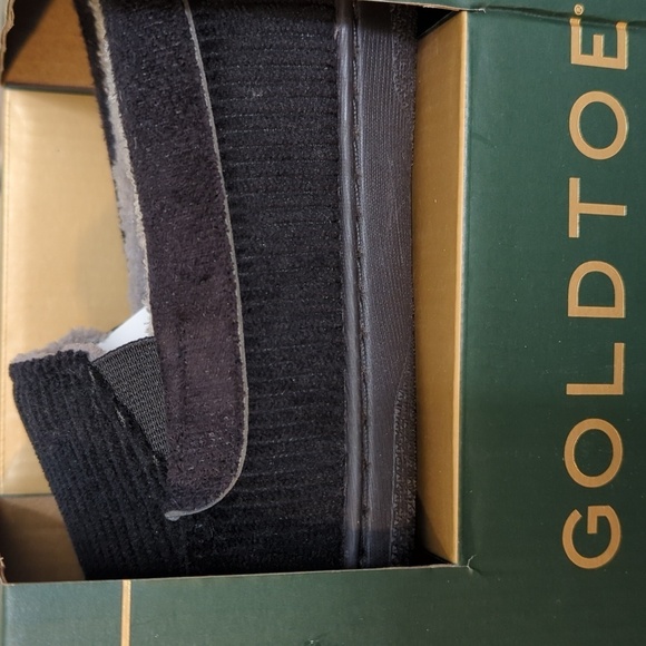 NEW Gold Toe Men’s Slippers Memory Foam Black Corduroy Indoor/Outdoor Med 8/9 - Picture 2 of 9